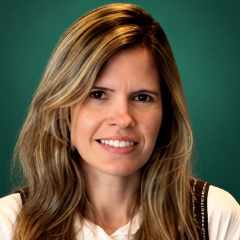Dra. Gabriela de Souza Cerqueira